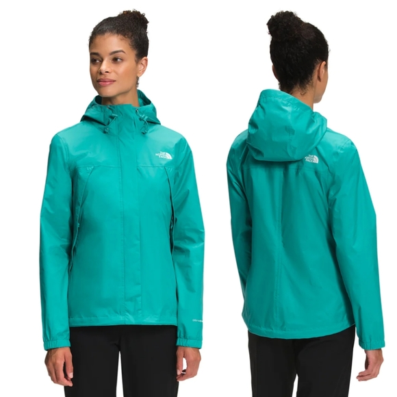 The North Face Women's Rain Jacket. - Picture 6 of 15